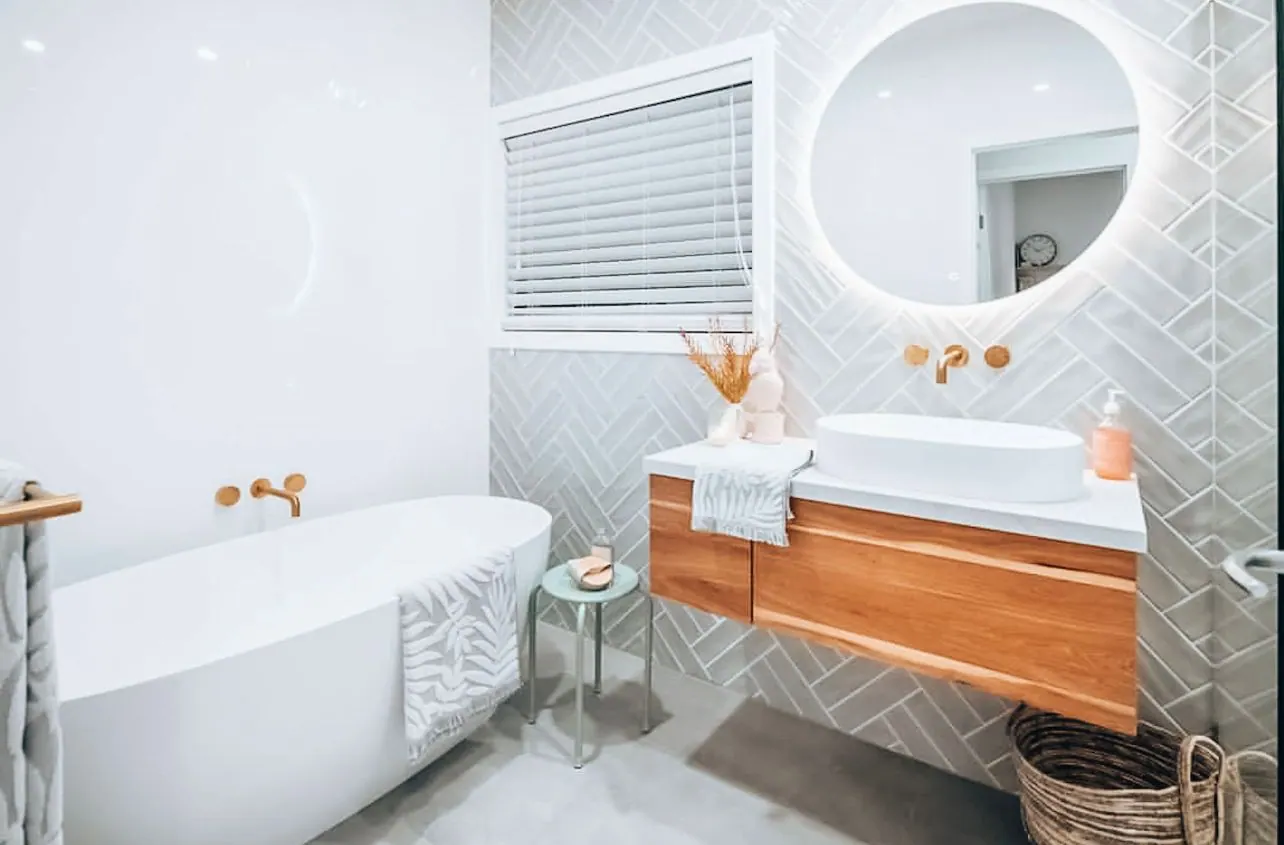 Shower, vanity and tapware fit off by Shoreside Plumbing