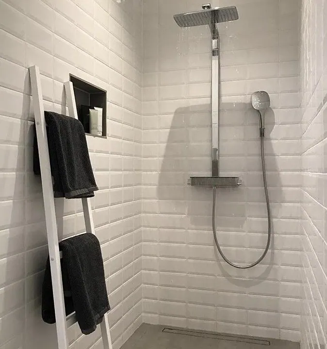 Shower, vanity and tapware fit off by Shoreside Plumbing